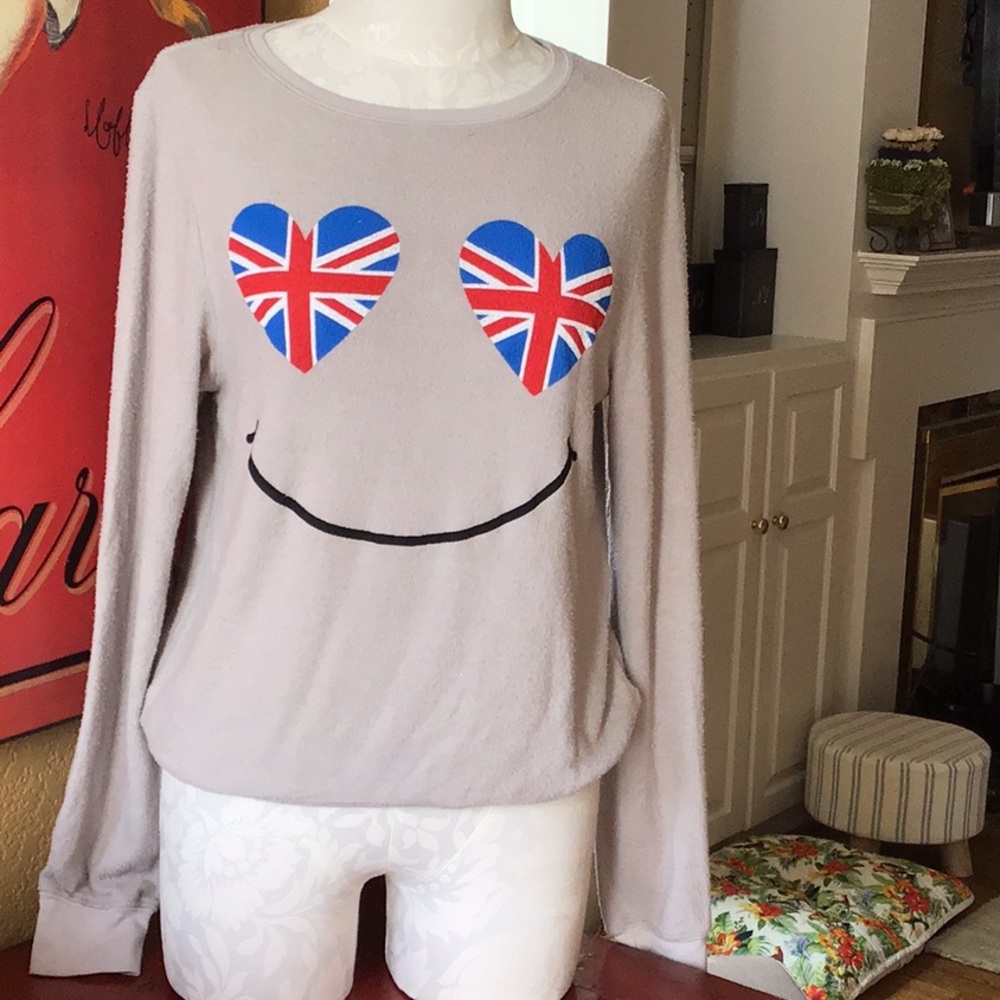 New Wildfox Dream Scene sweatshirt size s.